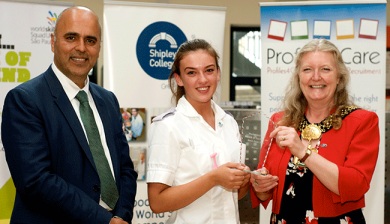 Nav Chohan, Shipley College Principal, Winner Jessica Duckworth and Lord Mayor of Bradford Councillor Joanne Dodds